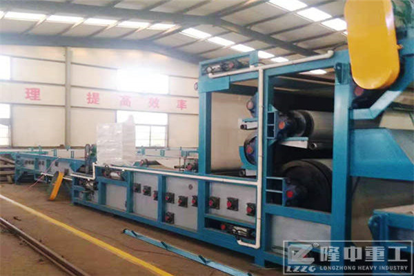 洗沙帶式壓濾機設備時產300噸石英石尾礦，實現尾砂再利用不是夢